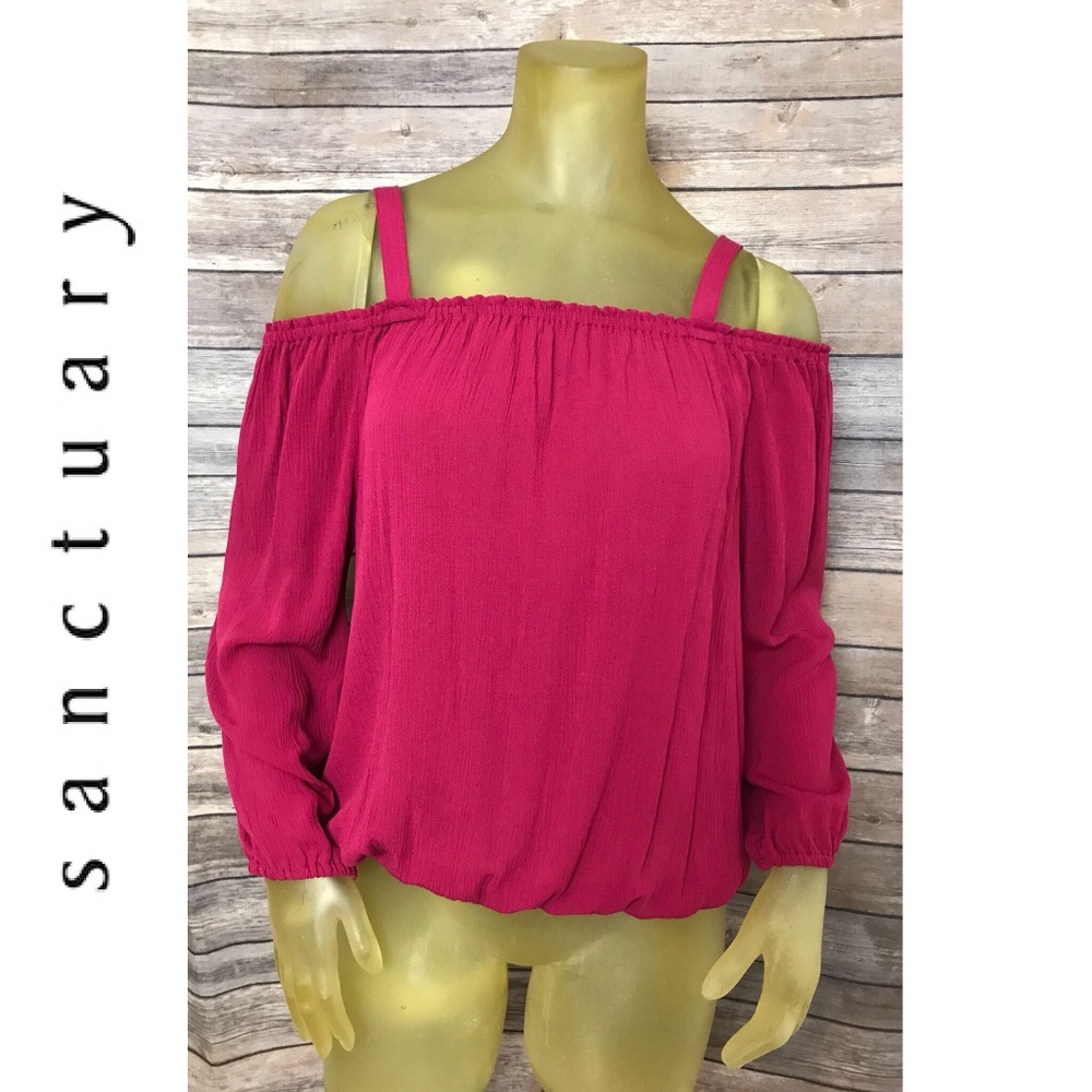 •Sanctuary• NWT Tori Cold Shoulder Berry Top